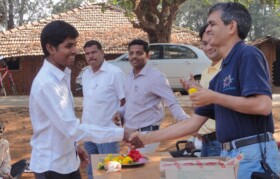 Customary welcome of team Suhrid at Guravpada