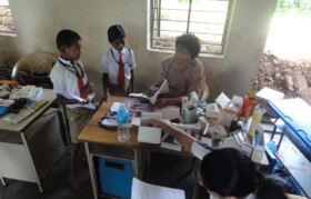 Second doctor checking kids at Bahirampada